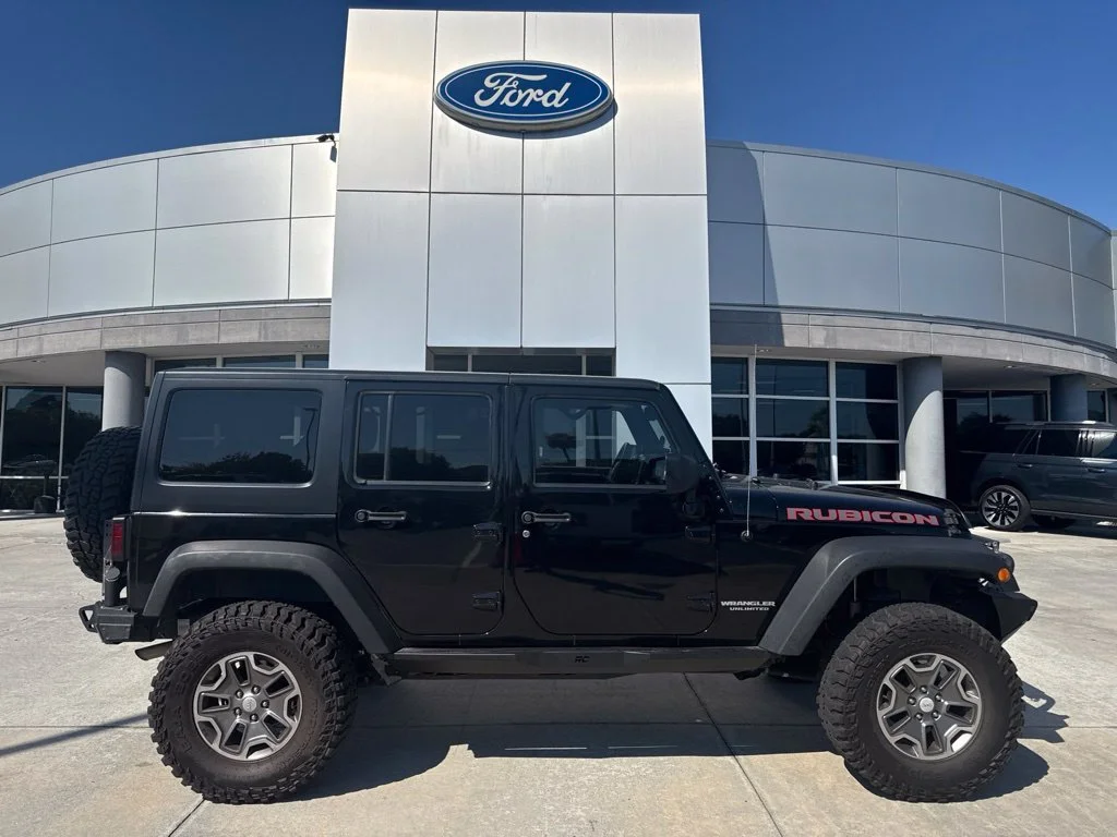 Used 2014 Black Clearcoat Jeep Unlimited Rubicon image 2