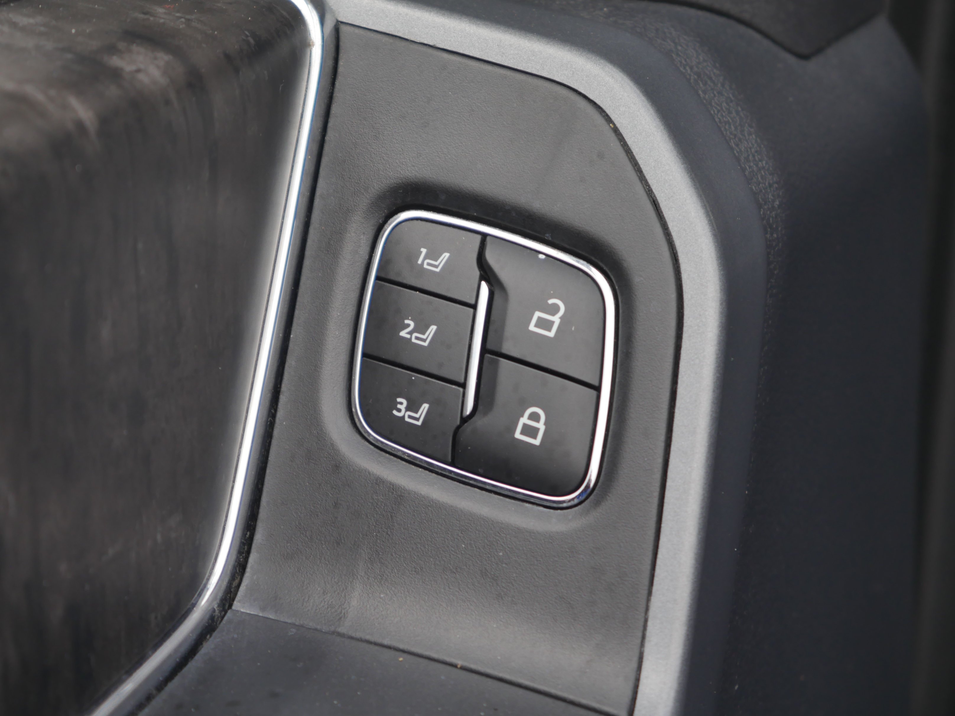 Certified Used 2024 White Ford LARIAT image 43
