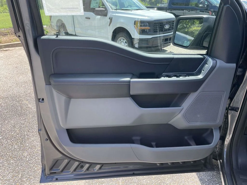 New 2026 Gray Ford XLT image 15