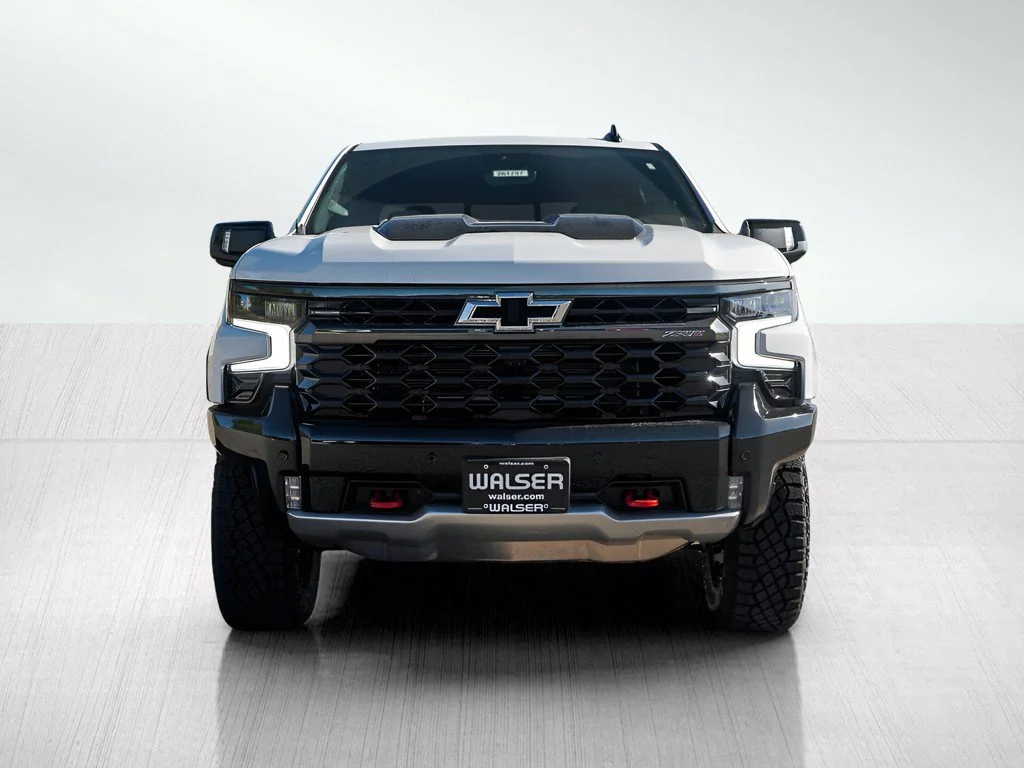2026 Chevrolet Silverado 1500 ZR2 - Photo 2