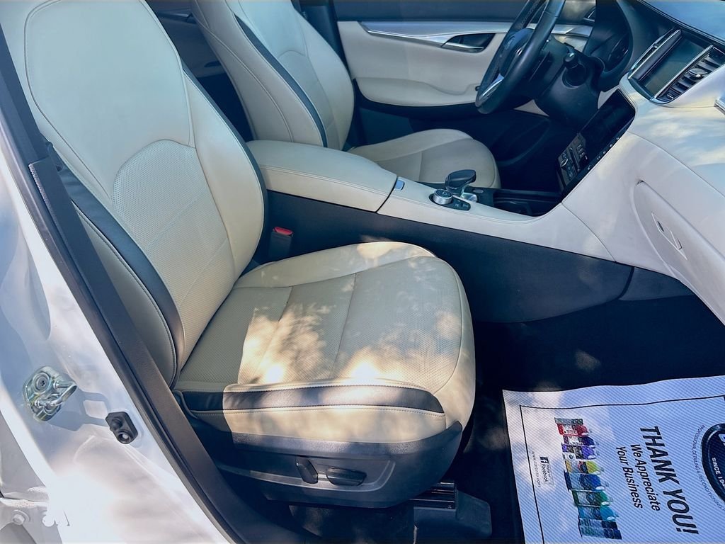 Used 2021 Lunar White INFINITI ESSENTIAL image 30