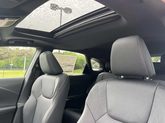 New 2026 Eminent White Pearl Lexus PREMIUM PLUS image 26