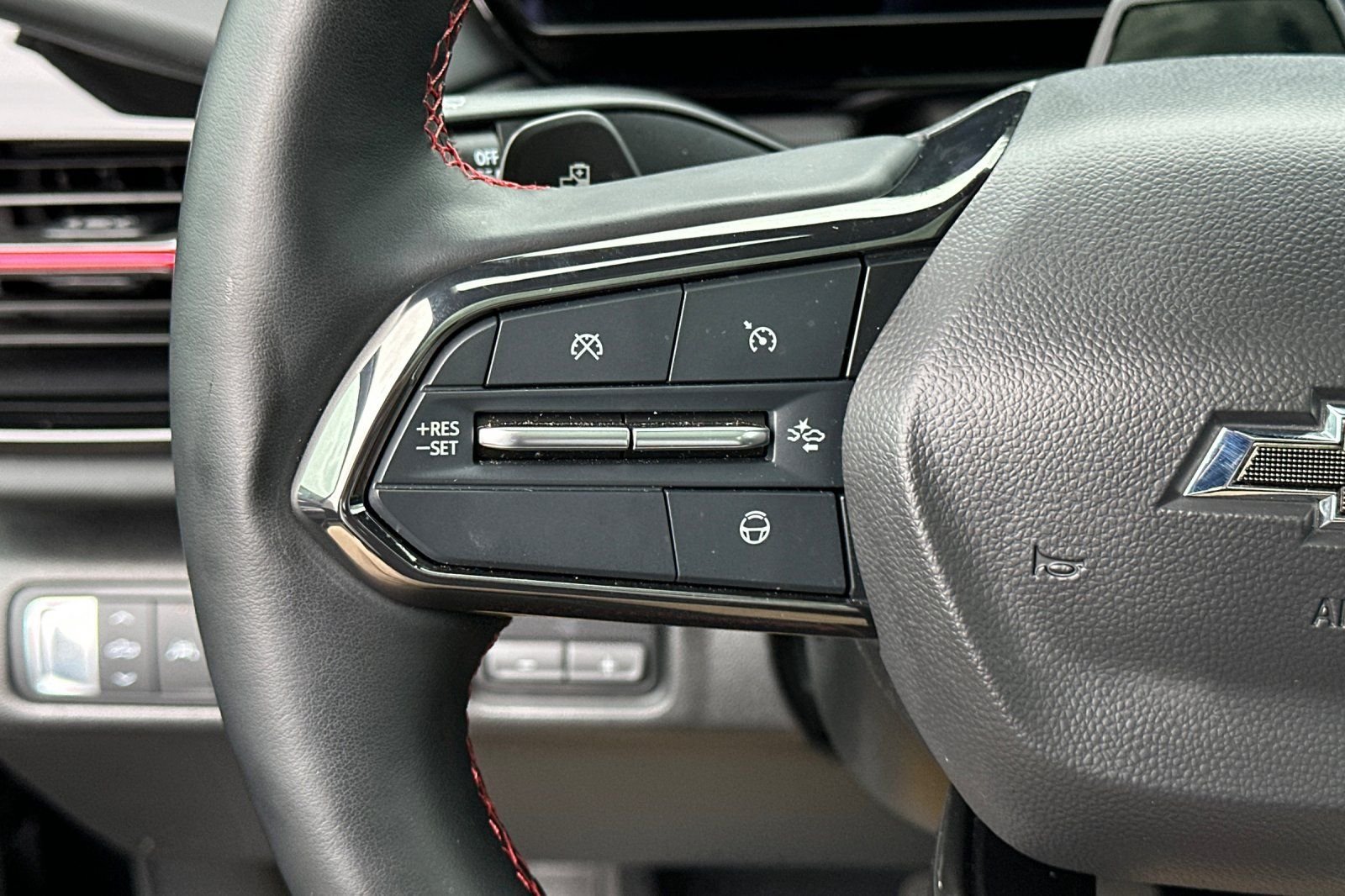 Used 2024 Black Chevrolet RST image 30