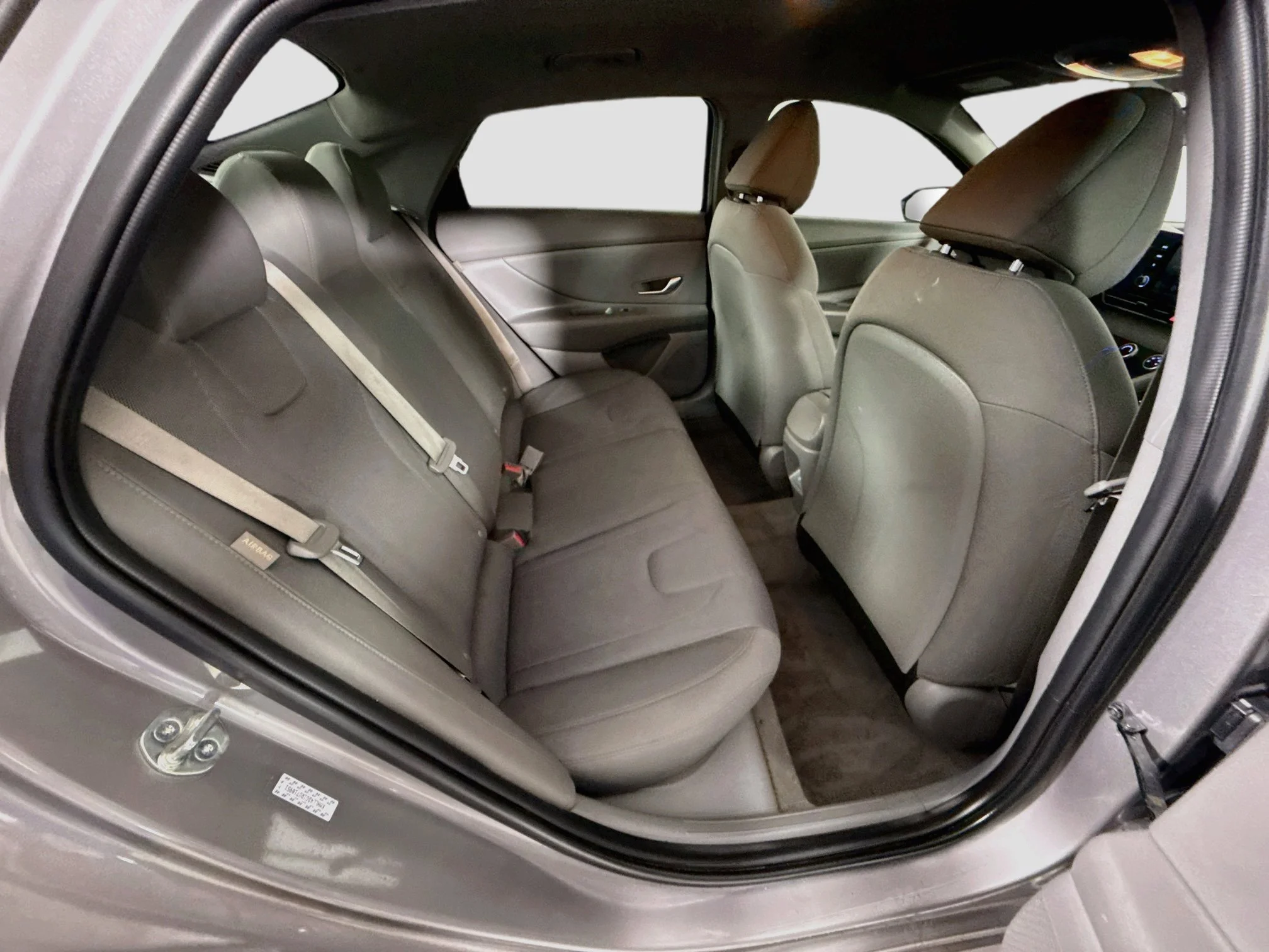 Used 2024 Fluid Metal Hyundai SE image 22