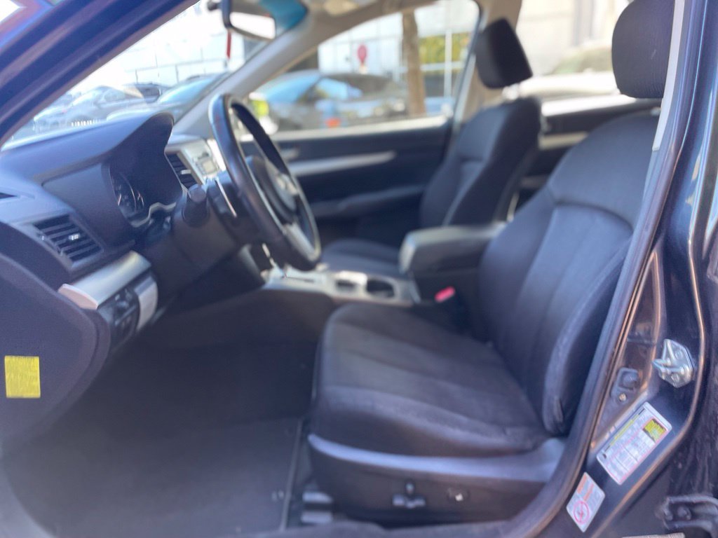 Used 2011 Gray Subaru 2.5i image 18