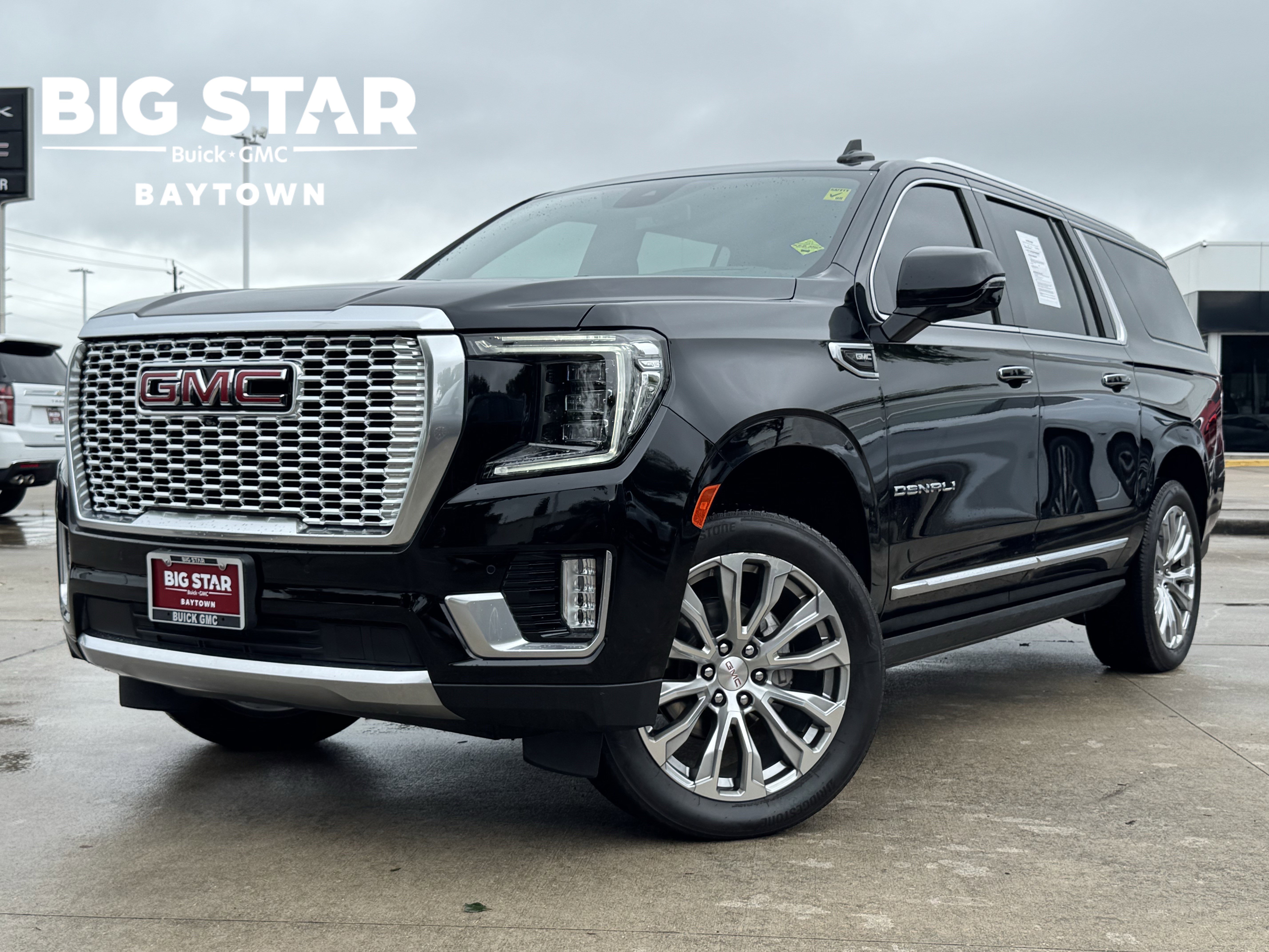 2024 GMC Yukon Denali 2WD's photo