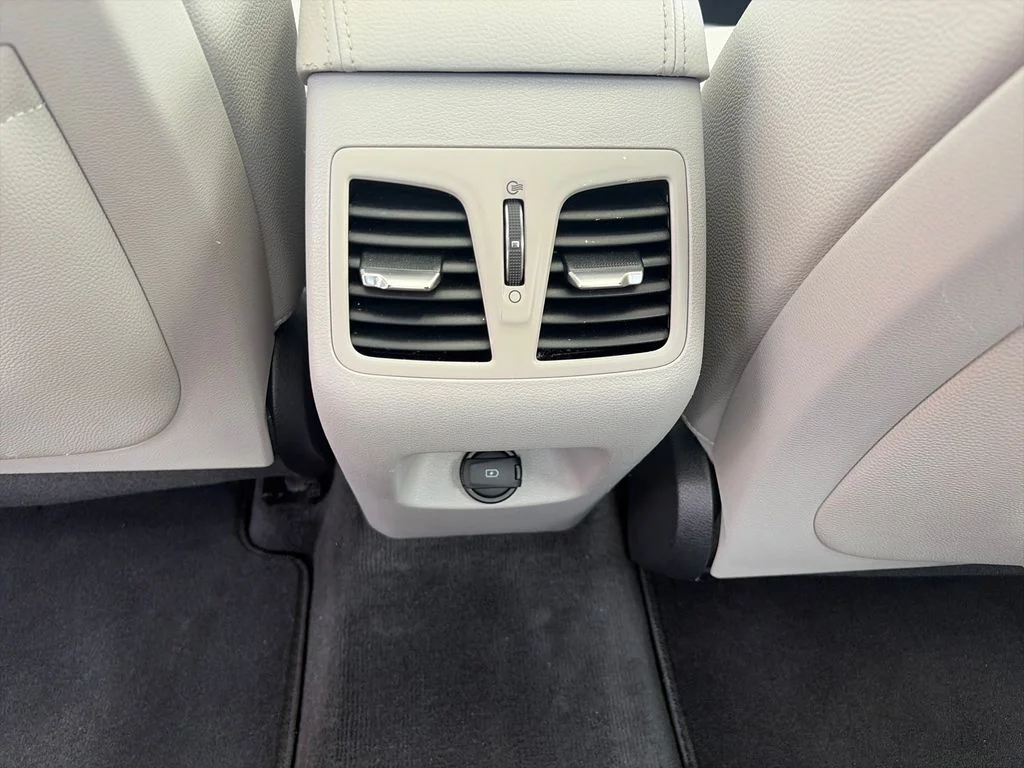 Used 2019 White Hyundai Limited image 40