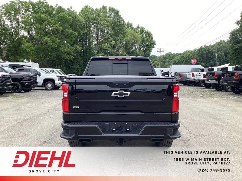 Used 2025 Black Chevrolet High Country image 6