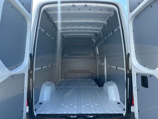New 2026 Arctic White Mercedes-Benz Cargo 144 WB image 26