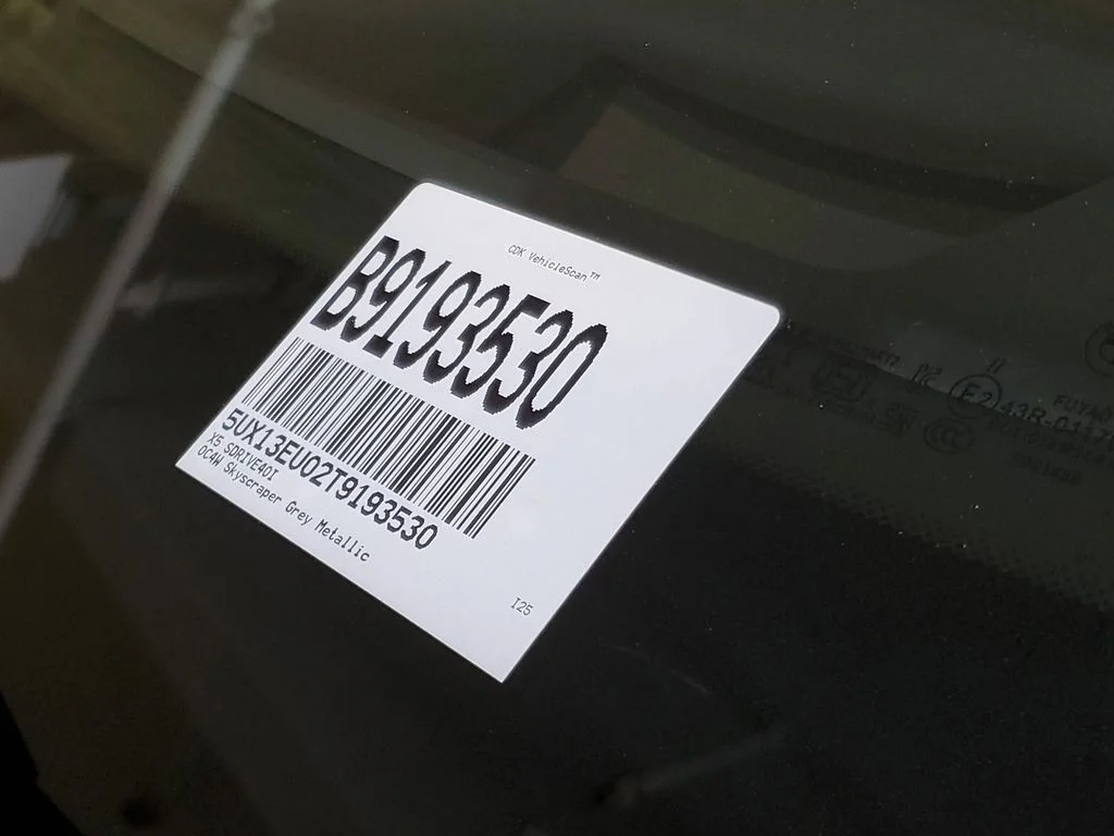 Used 2026 Gray BMW sDrive40i image 27