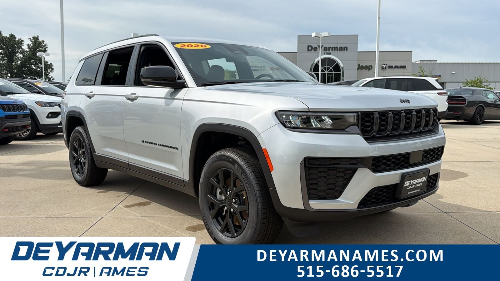 New 2026 Silver Zynith Exterior Paint Jeep Altitude image 1
