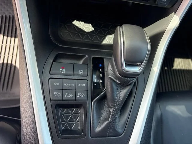 2024 Toyota RAV4 XLE Premium - Photo 21