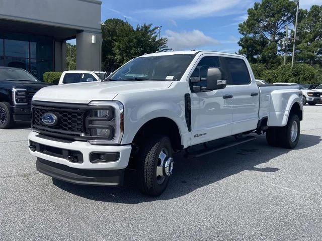 New 2026 White Ford XL image 5