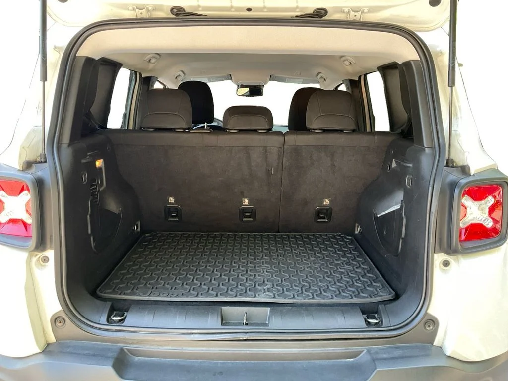 Used 2023 White Jeep Trailhawk image 12