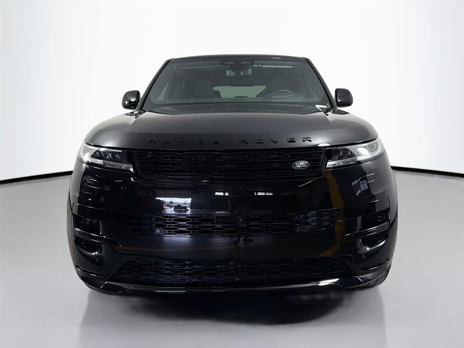 New 2026 Santorini Black Land Rover Autobiography V8 P530 image 2