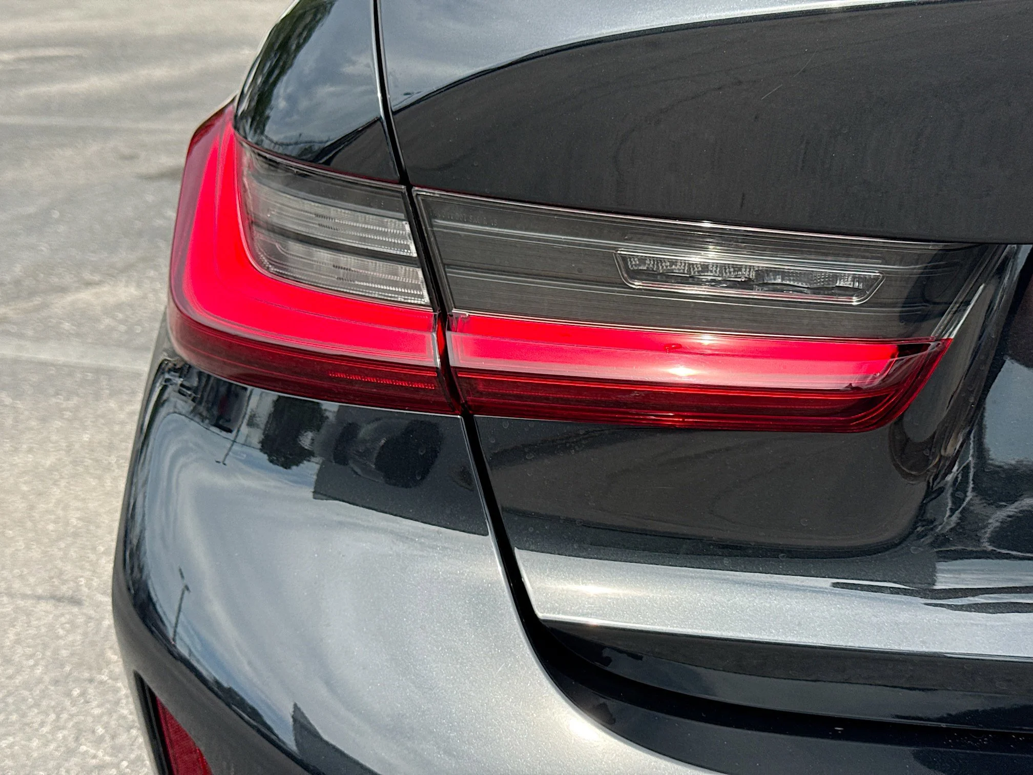 Used 2025 Black Sapphire Metallic BMW 330i image 10