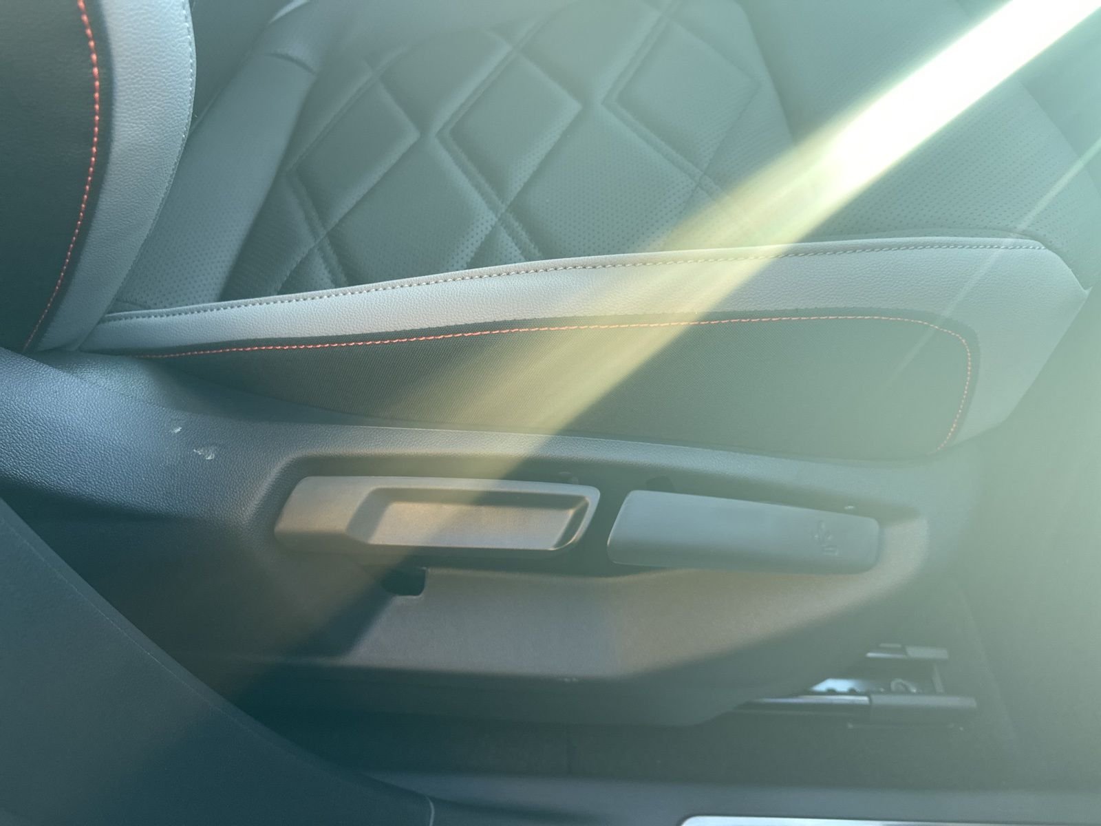 2026 Volkswagen Atlas Atlas Peak Edition - Photo 38