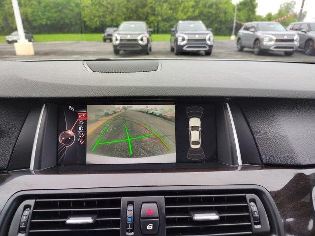 Used 2015 Silver BMW 528i xDrive image 21