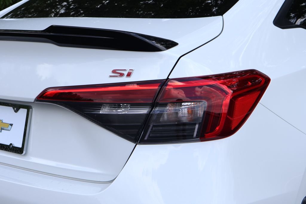Used 2024 White Honda Base image 7