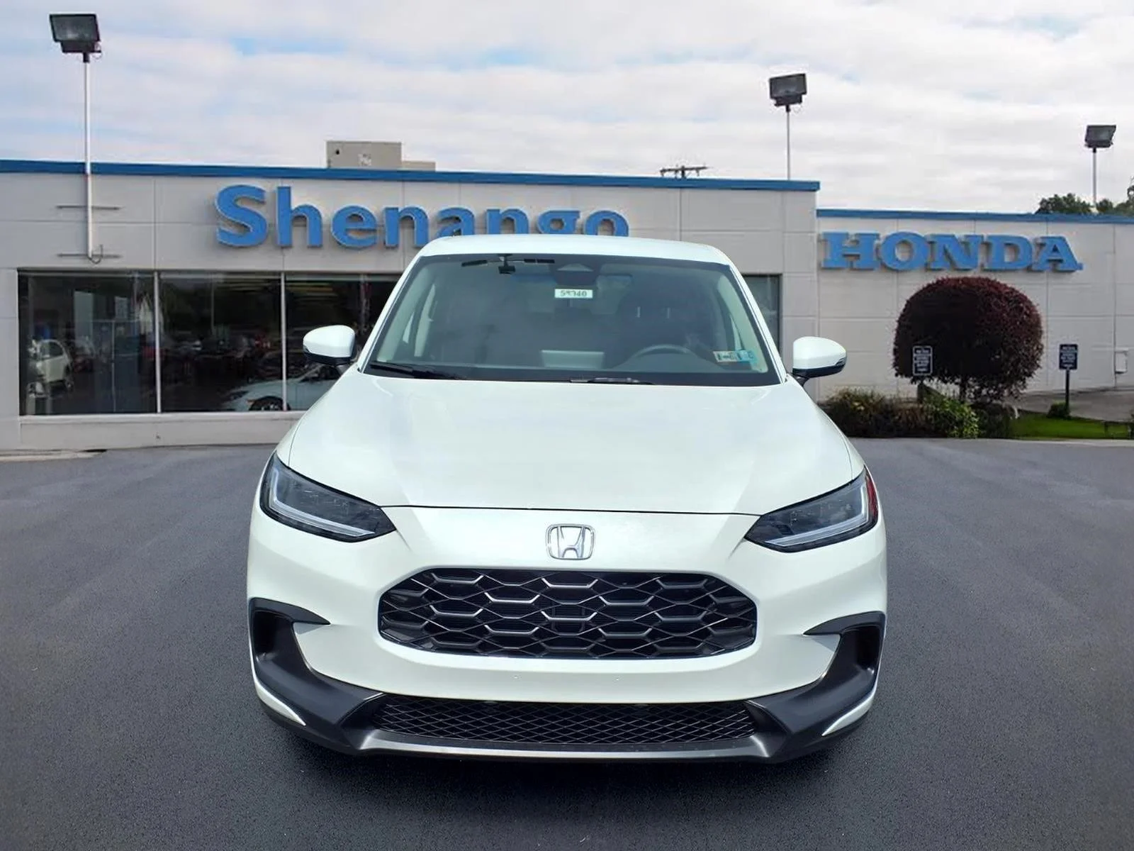 New 2027 Platinum White Pearl Honda LX image 2