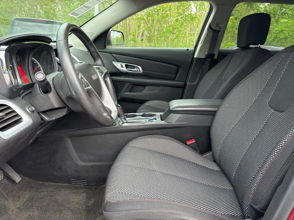 Used 2017 Red GMC SLE-2 image 9