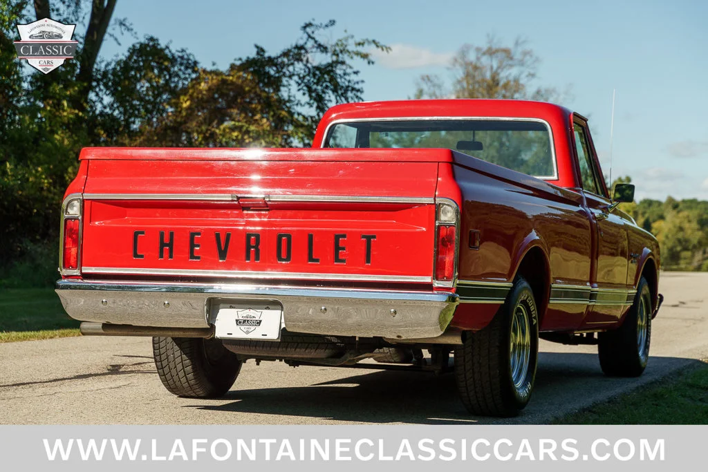 Used 1970 Red Chevrolet  image 24