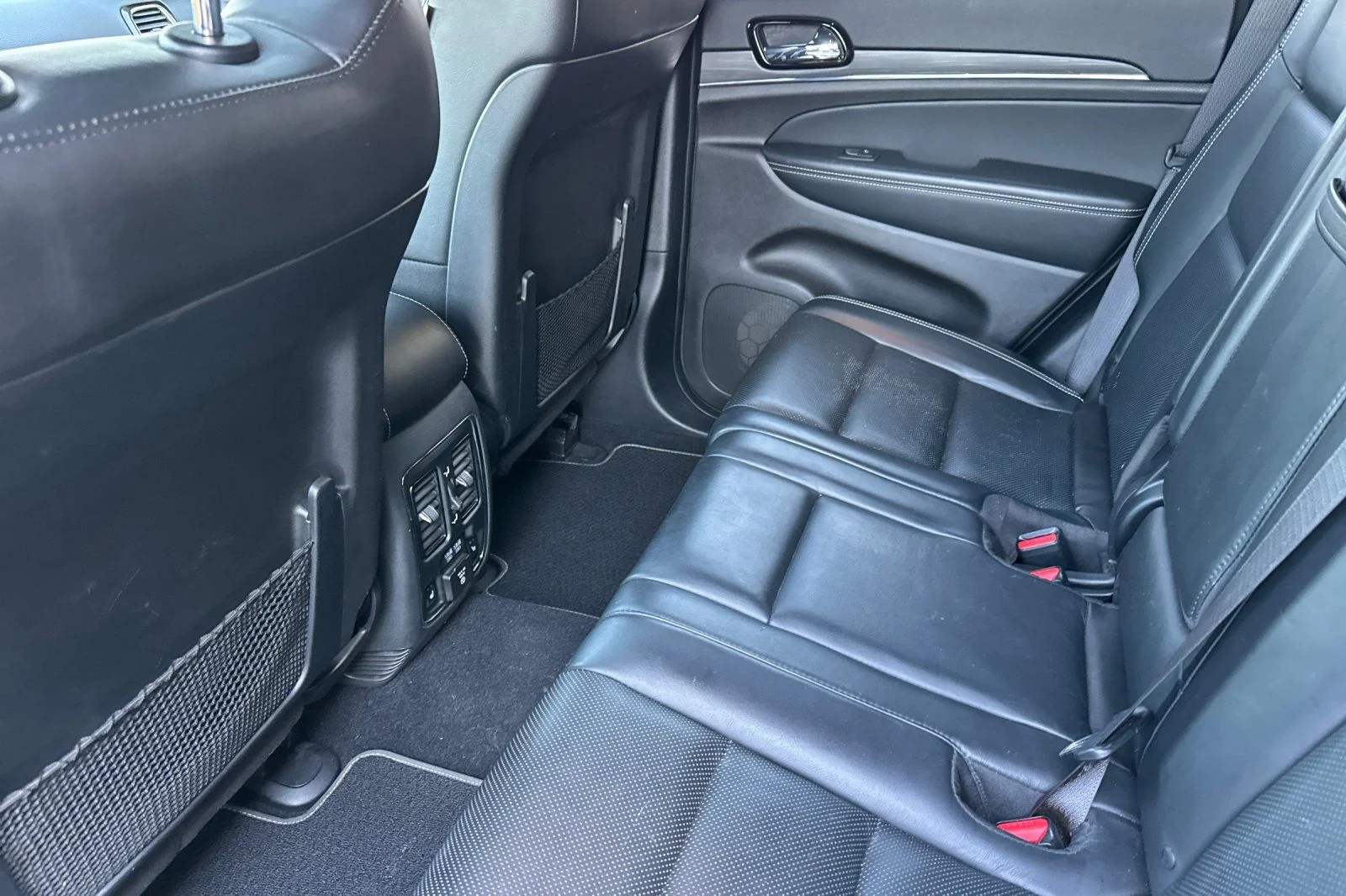 Used 2021 Red Jeep Limited image 6