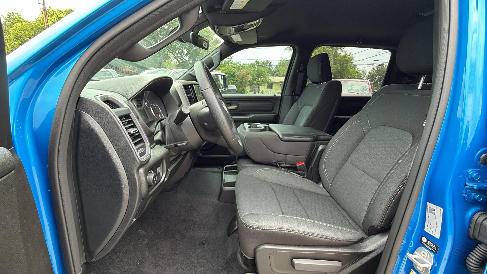New 2026 Hydro Blue Pearl-Coat Exterior Paint RAM Tradesman image 11