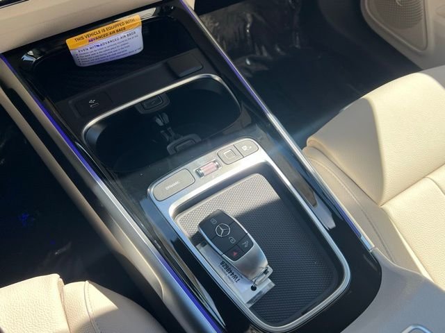 New 2026 White Mercedes-Benz GLB 250 image 14