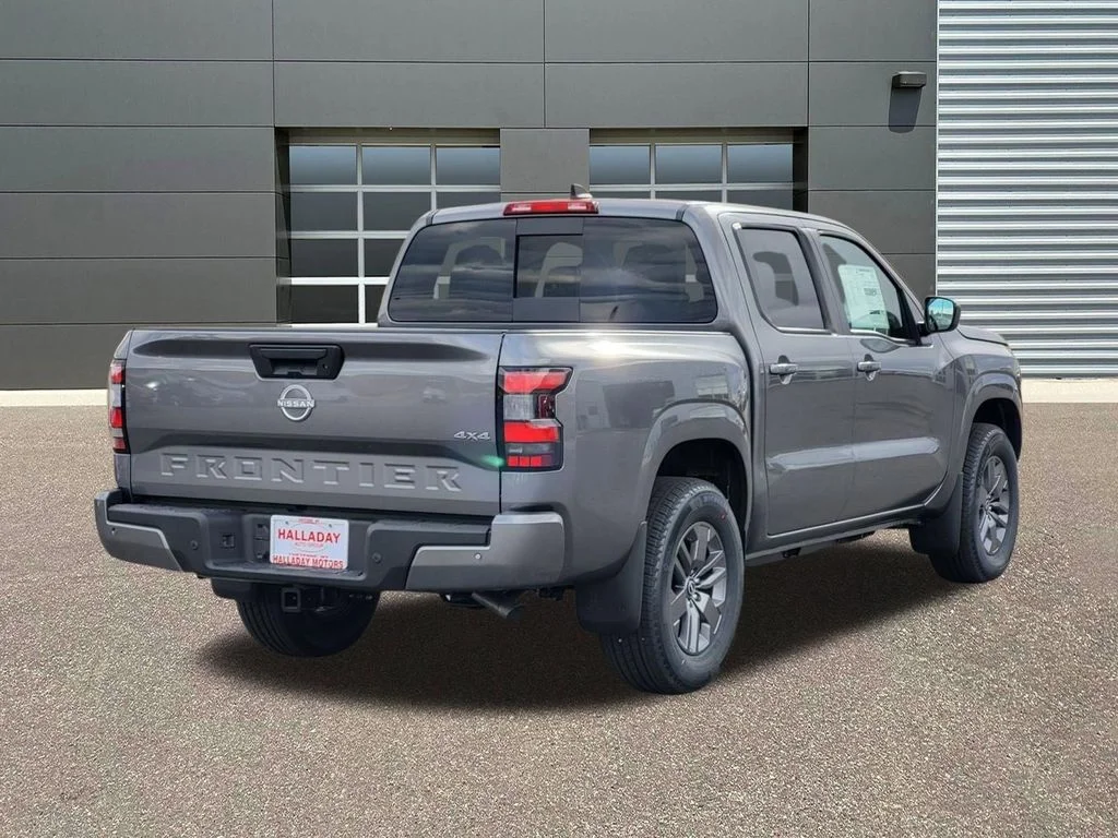 New 2026 Gun Metallic Nissan Crew Cab SV image 3
