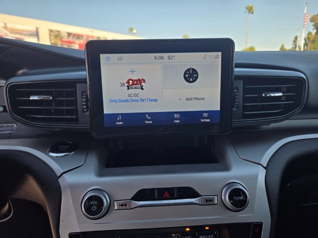 Used 2022 Silver Ford XLT image 15