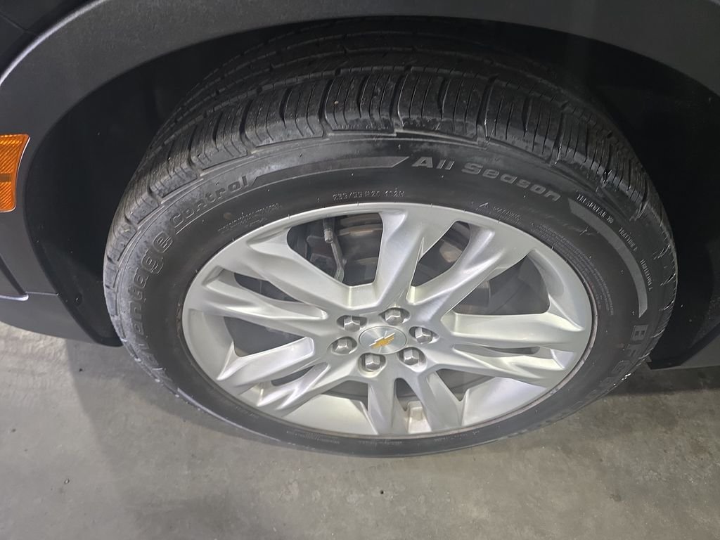Used 2021 Black Chevrolet LT image 10