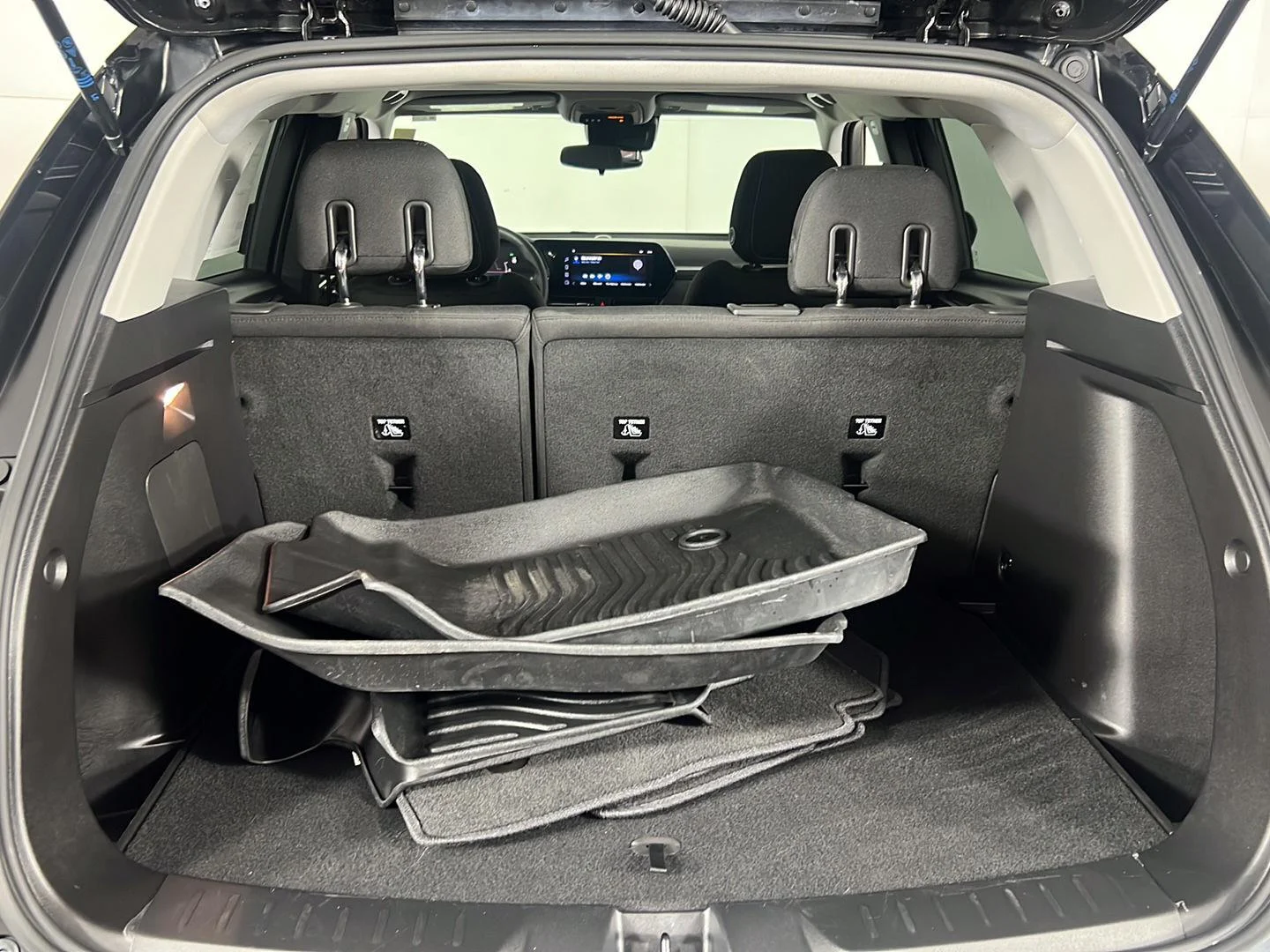 Used 2025 Mosaic Black Metallic Chevrolet LS image 7