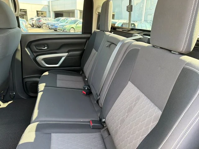 Used 2022 White Nissan SV image 22