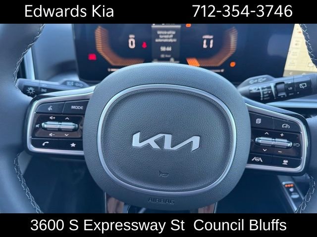 2025 Kia Sorento S - Photo 17