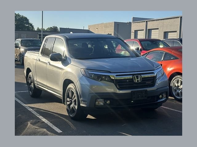 2019 Honda Ridgeline Sport's photo