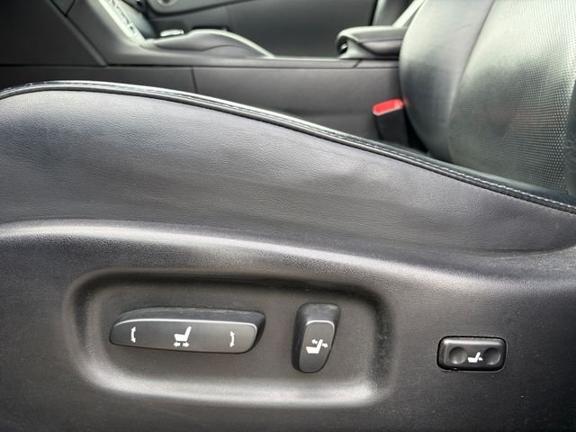 Used 2013  Lexus 350 image 26