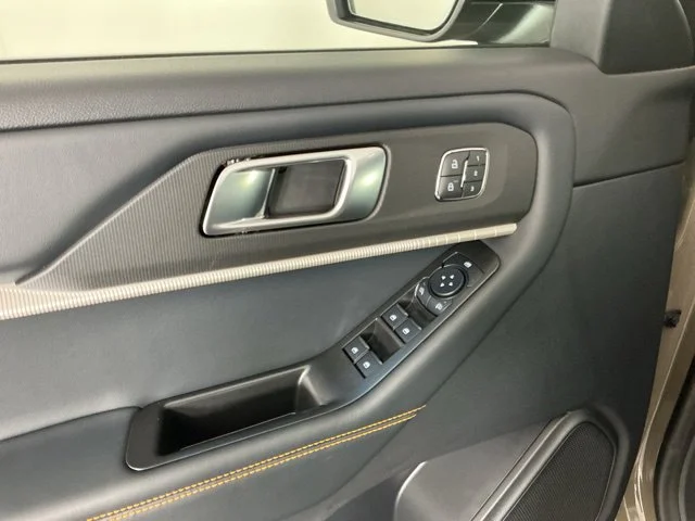 New 2027 Marsh Gray Ford Tremor image 15