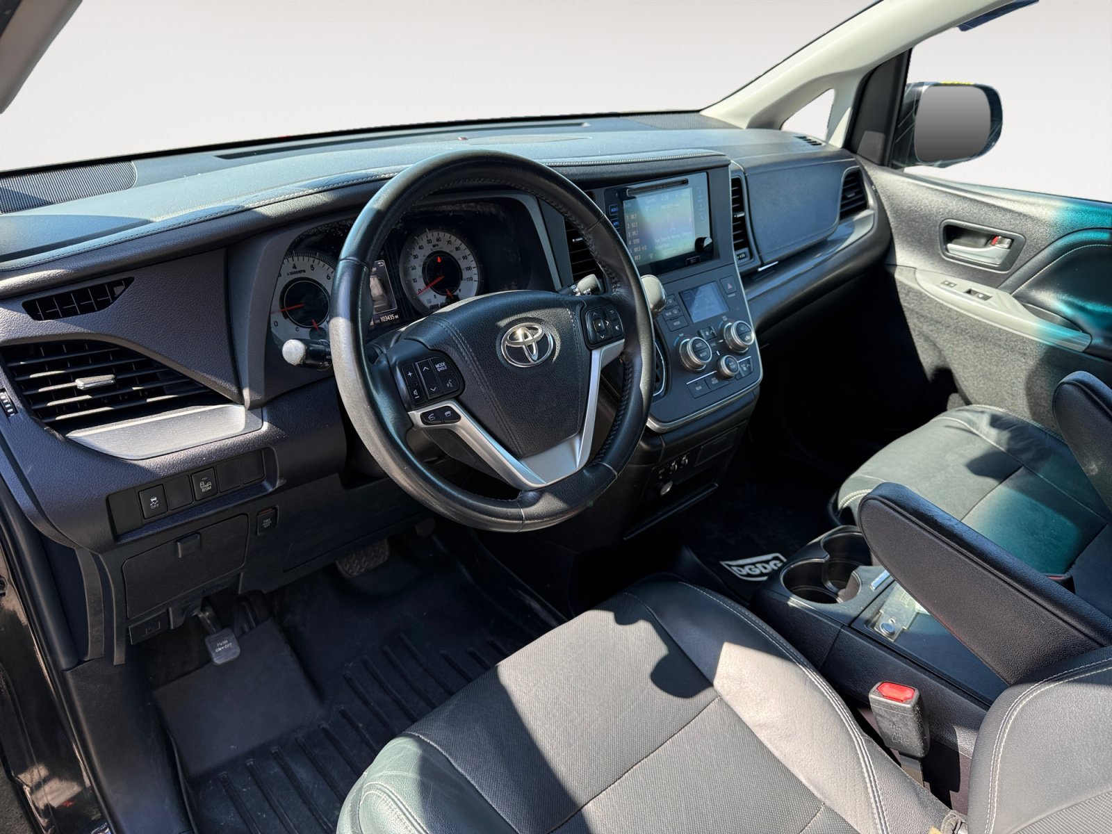Used 2015 Attitude Black Toyota SE image 15