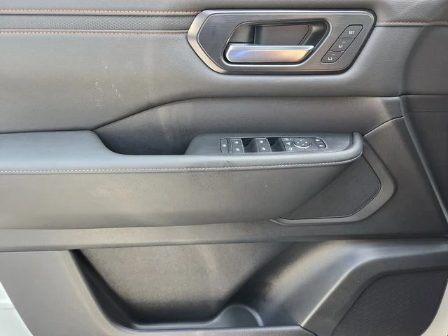 New 2026 Aspen White TriCoat Nissan PRO-4X® image 26