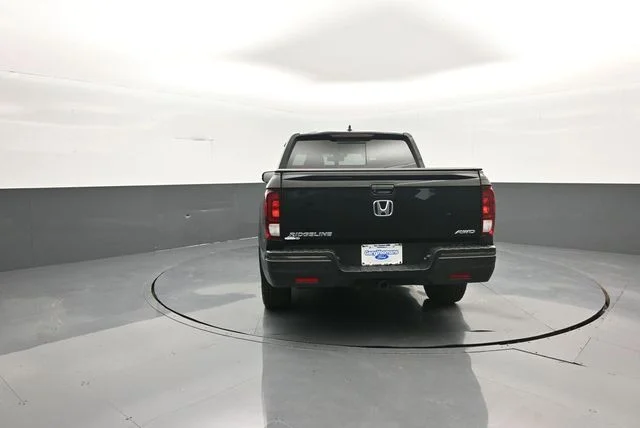 Certified Used 2018 Crystal Black Honda Black Edition image 6