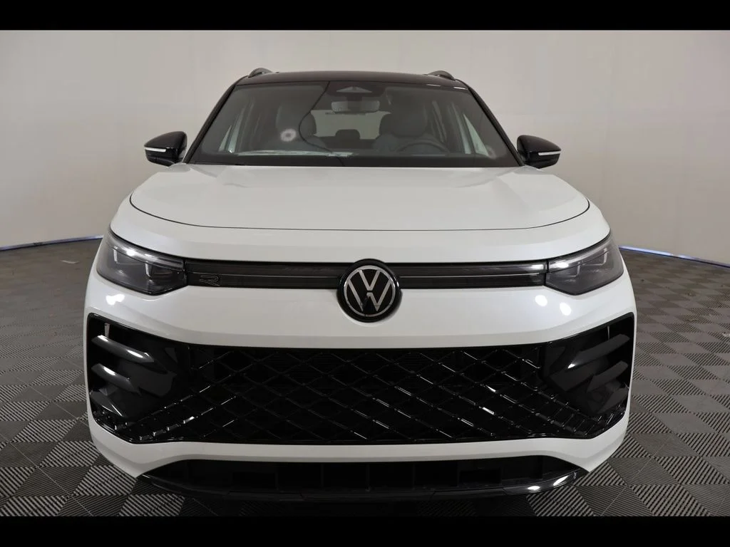 New 2026 White/off-white Volkswagen 2.0T SE R-Line Black image 8