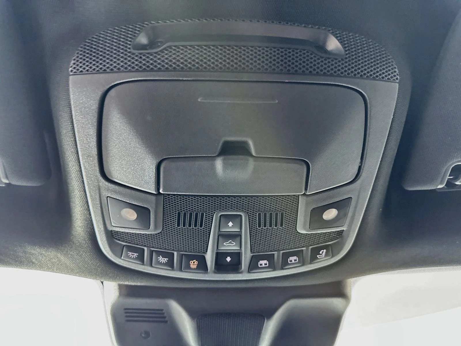 Used 2023 Gray Lincoln  image 32