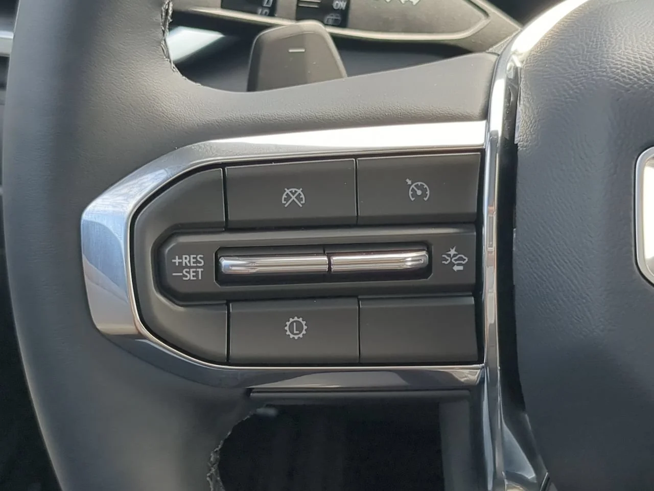 2027 GMC Acadia Elevation - Photo 25