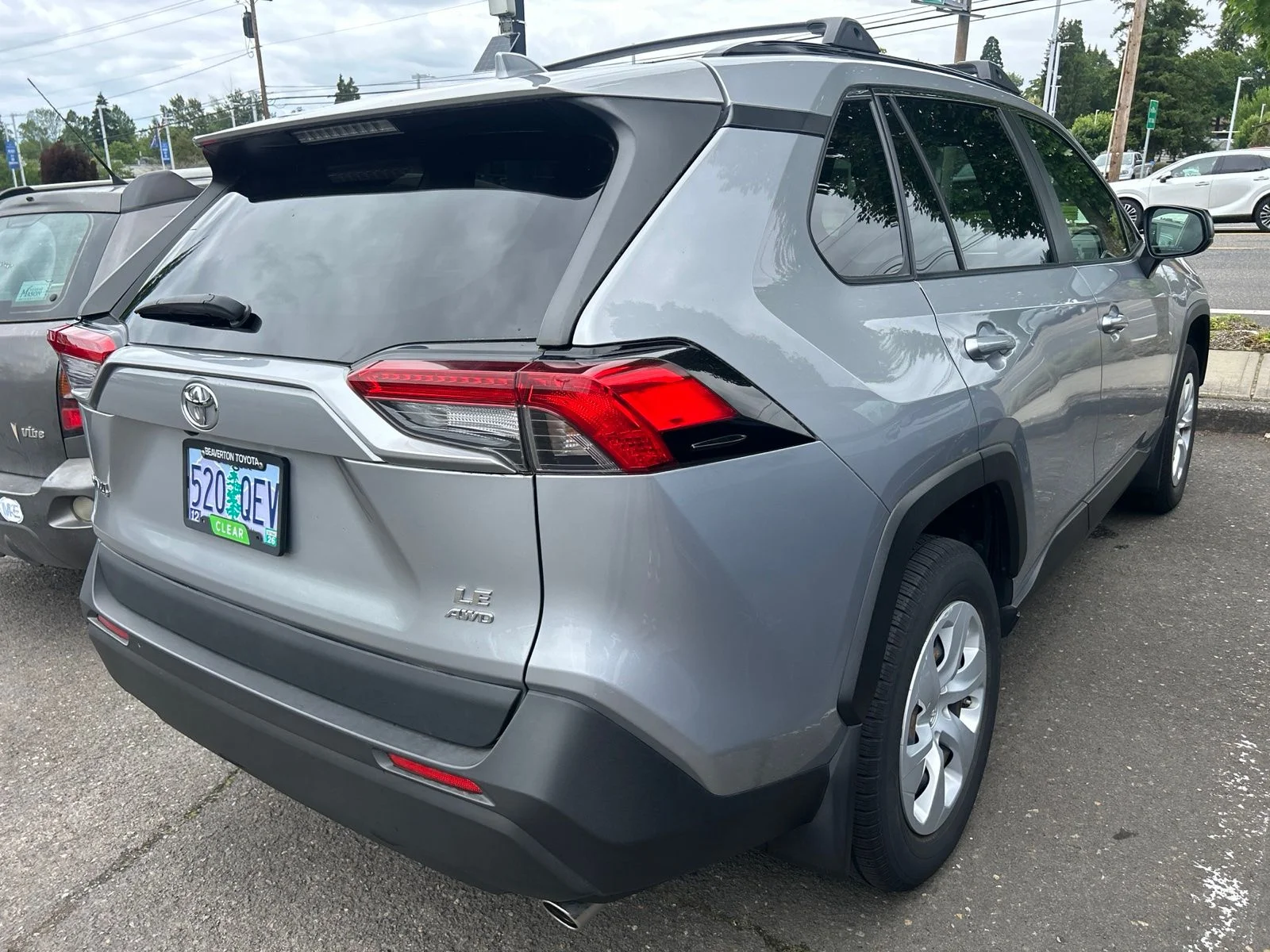 Used 2019 Silver Sky Metallic Toyota LE image 4