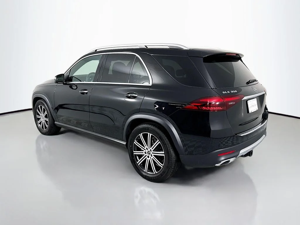 Used 2026 Obsidian Black Metallic Mercedes-Benz GLE 350 image 3