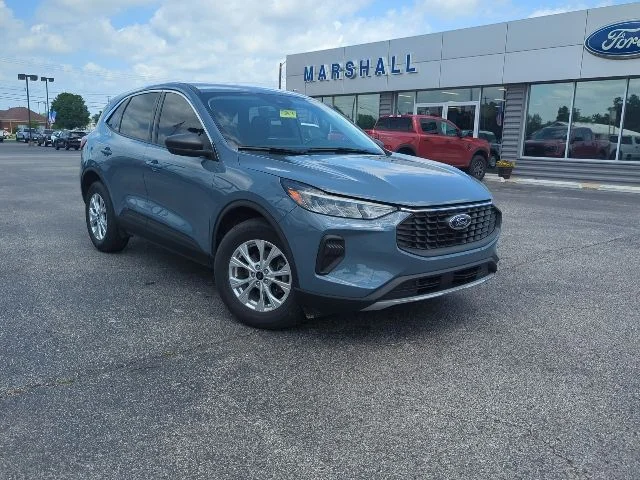 Used 2023 Blue Ford Active image 3
