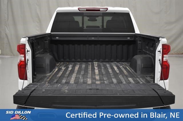 Used 2025 Summit White Chevrolet LT image 11