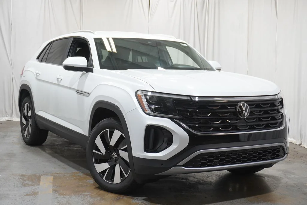 New 2026  Volkswagen SE w/Technology image 3