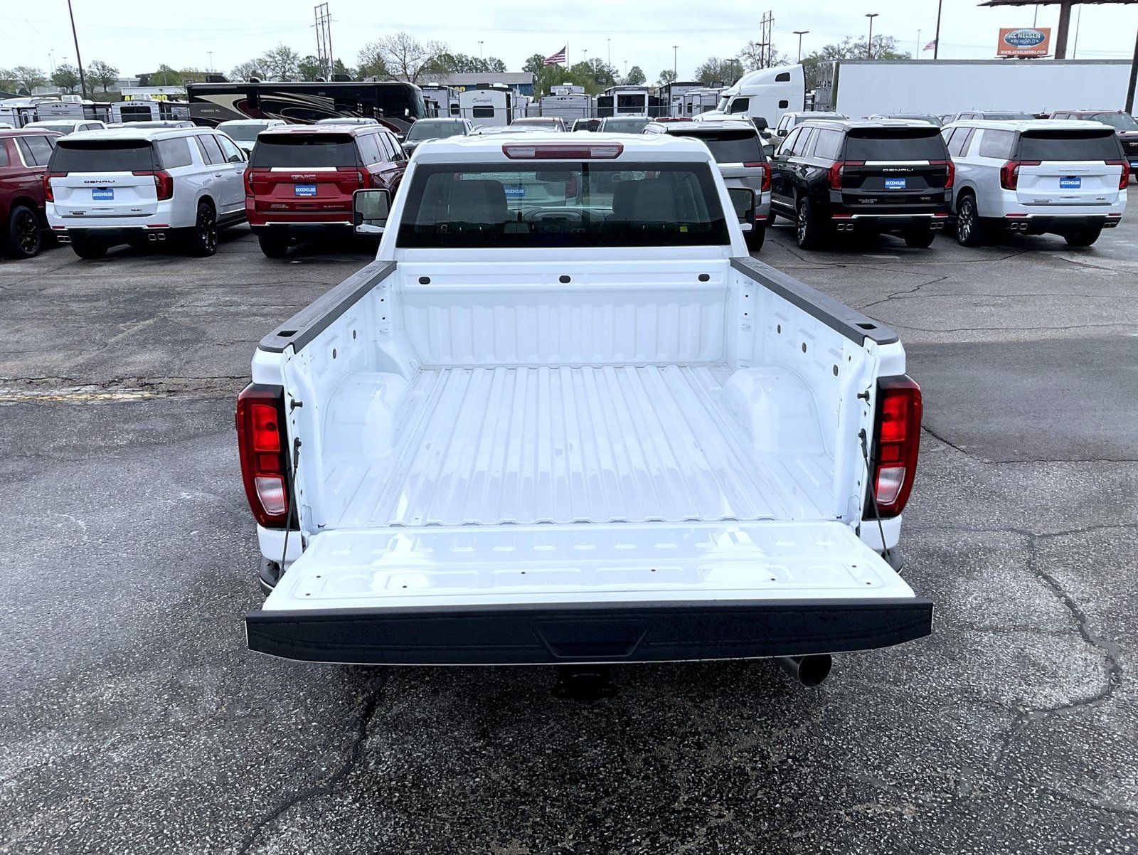 2026 GMC Sierra 2500HD Pro - Photo 21